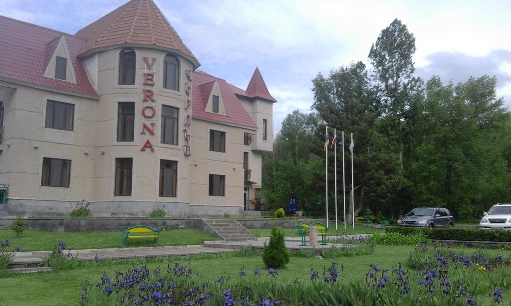 Jermuk Verona Resort Luaran gambar